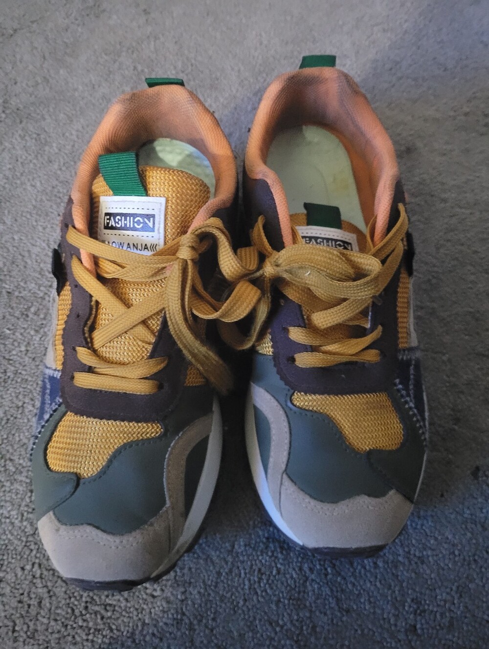 Shoes Size 6.5 US - Picture 2 of 2